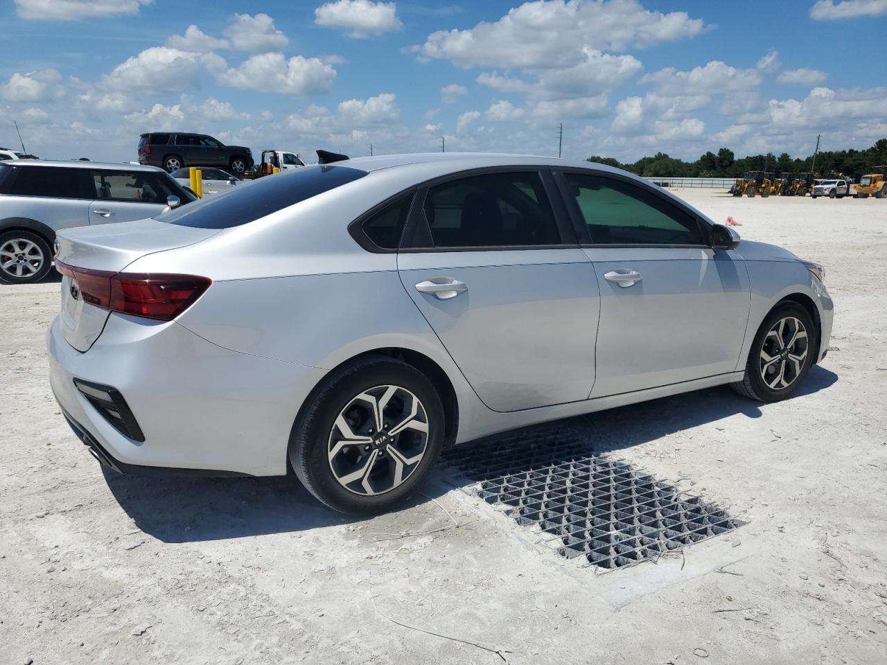 3KPF24AD7ME291722 2021 Kia Forte Fe