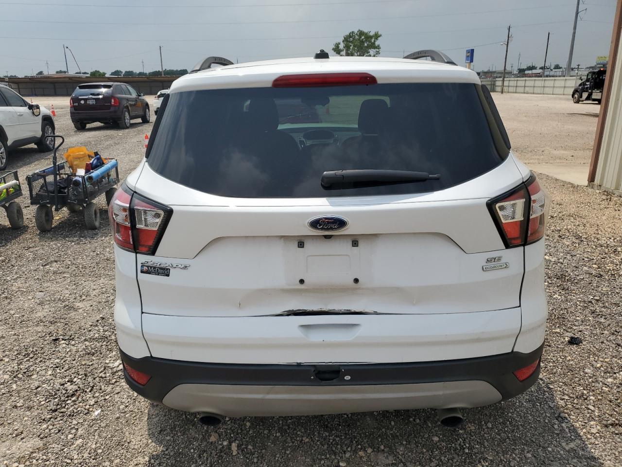 1FMCU0GD1JUB60226 2018 Ford Escape Se