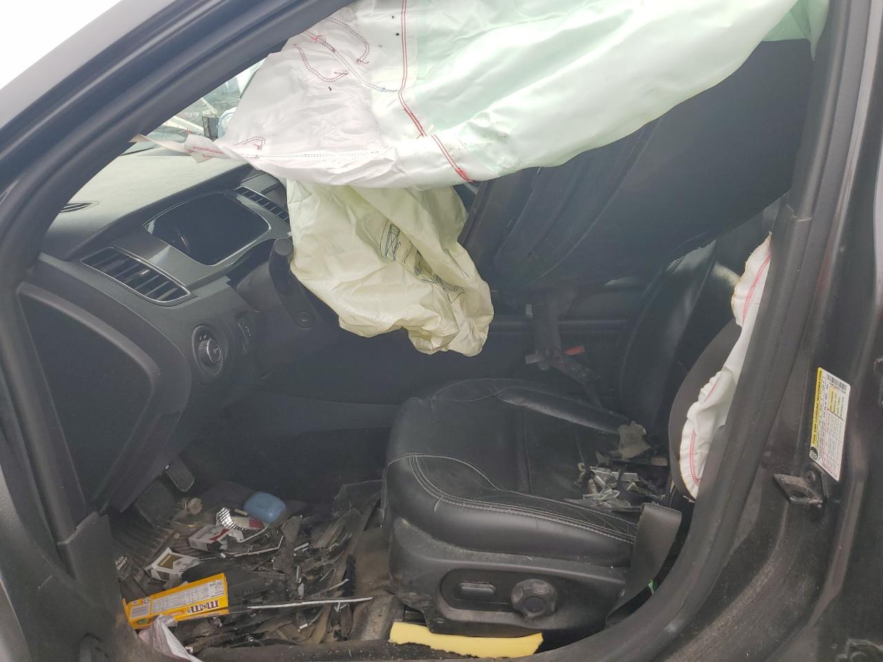 1FAHP2E83FG179388 2015 Ford Taurus Sel