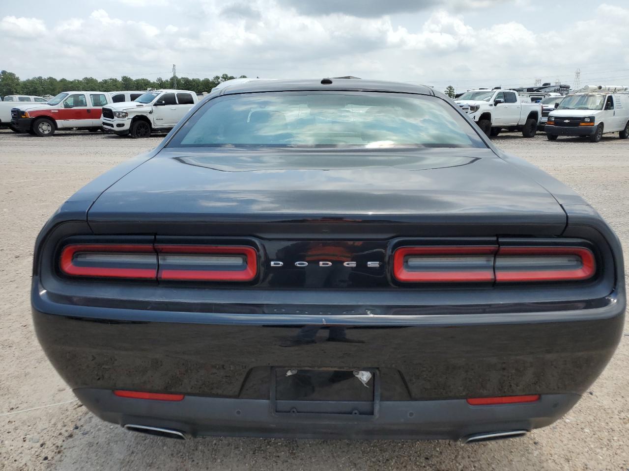 2C3CDZAG9FH849957 2015 Dodge Challenger Sxt