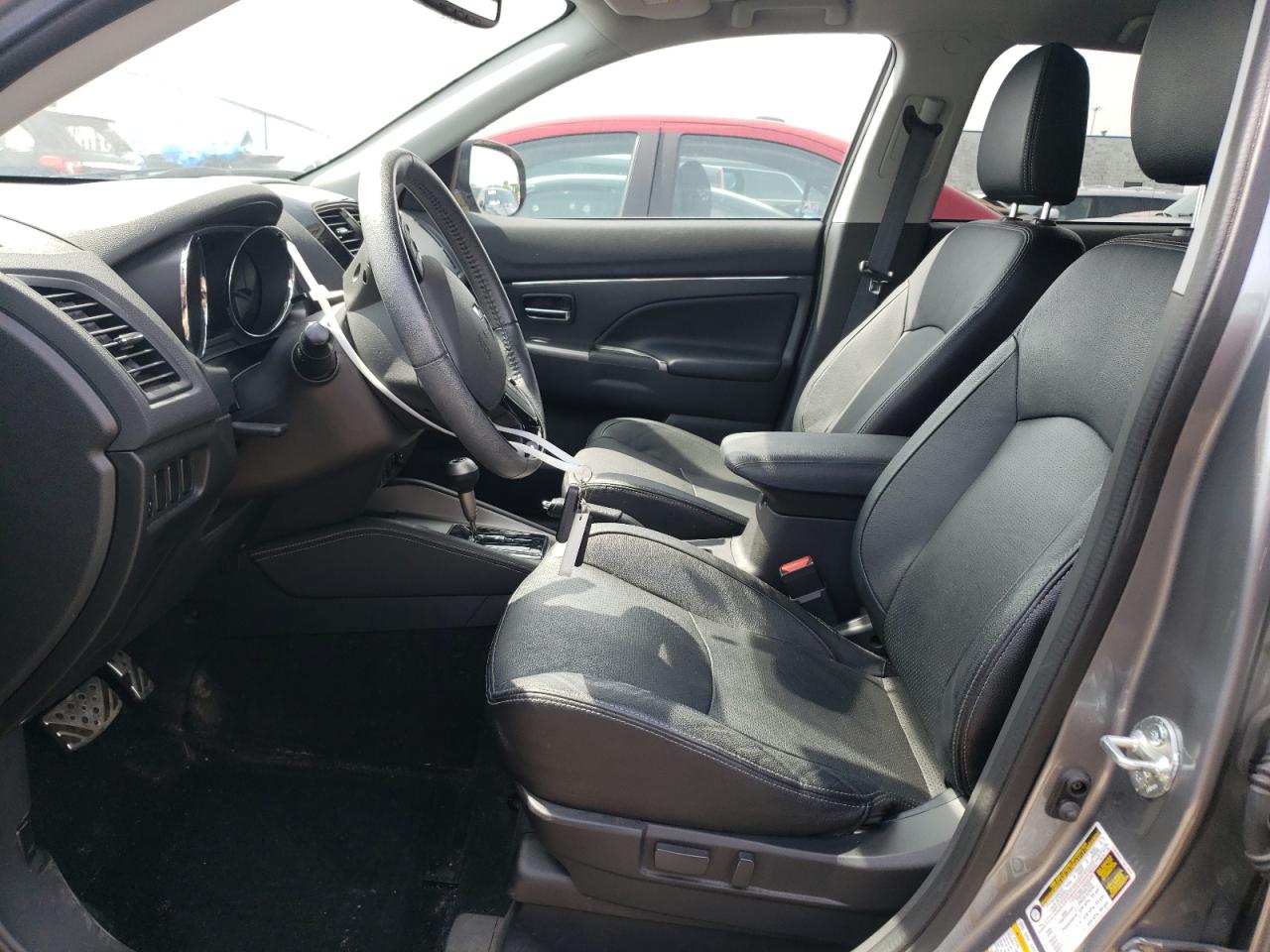 JA4AR4AW9JU017775 2018 Mitsubishi Outlander Sport Sel