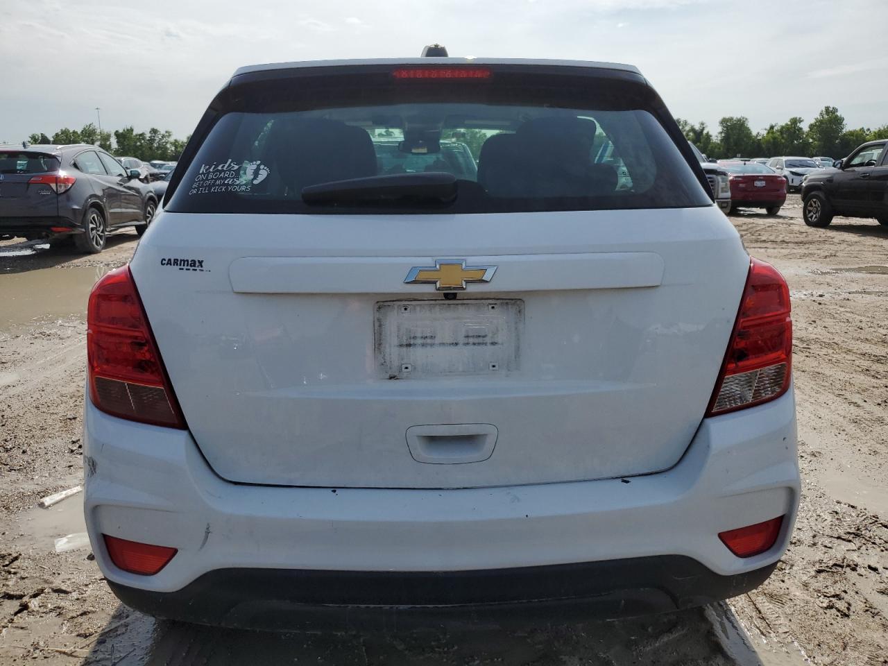 3GNCJKSBXJL387463 2018 Chevrolet Trax Ls