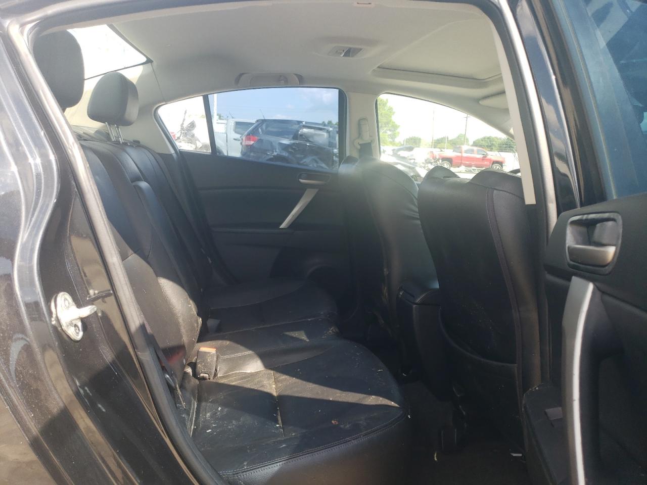 JM1BL1S66A1350672 2010 Mazda 3 S