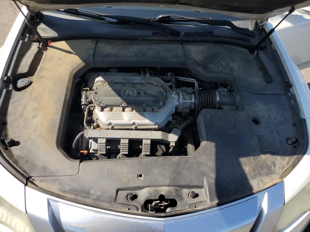 19UUA8F55AA020774 2010 Acura Tl