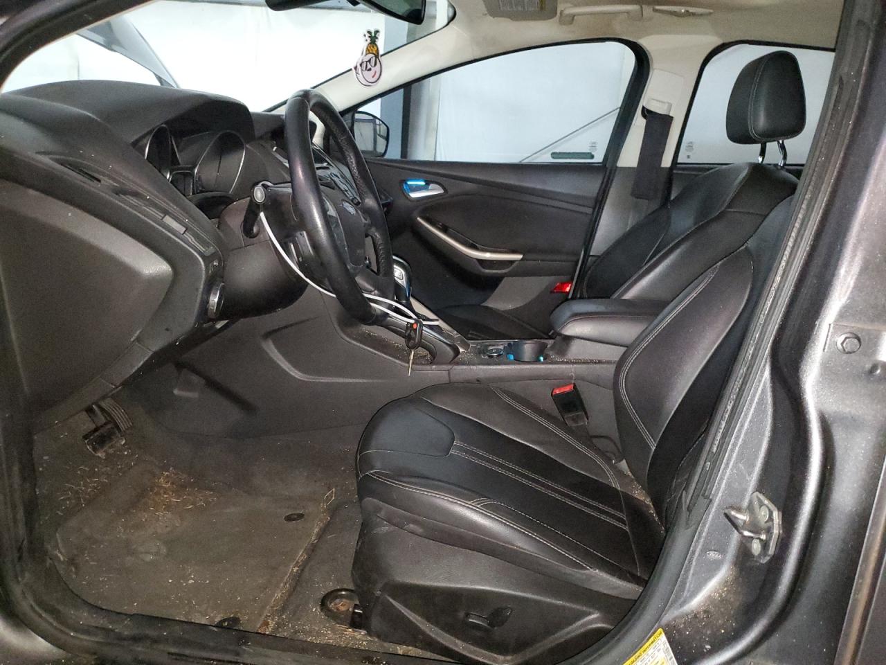 1FAHP3M24CL331216 2012 Ford Focus Sel