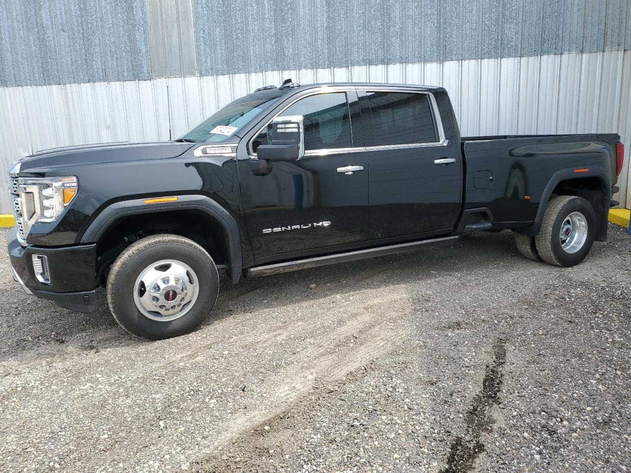 1GT49WEY4NF299229 2022 GMC Sierra K3500 Denali