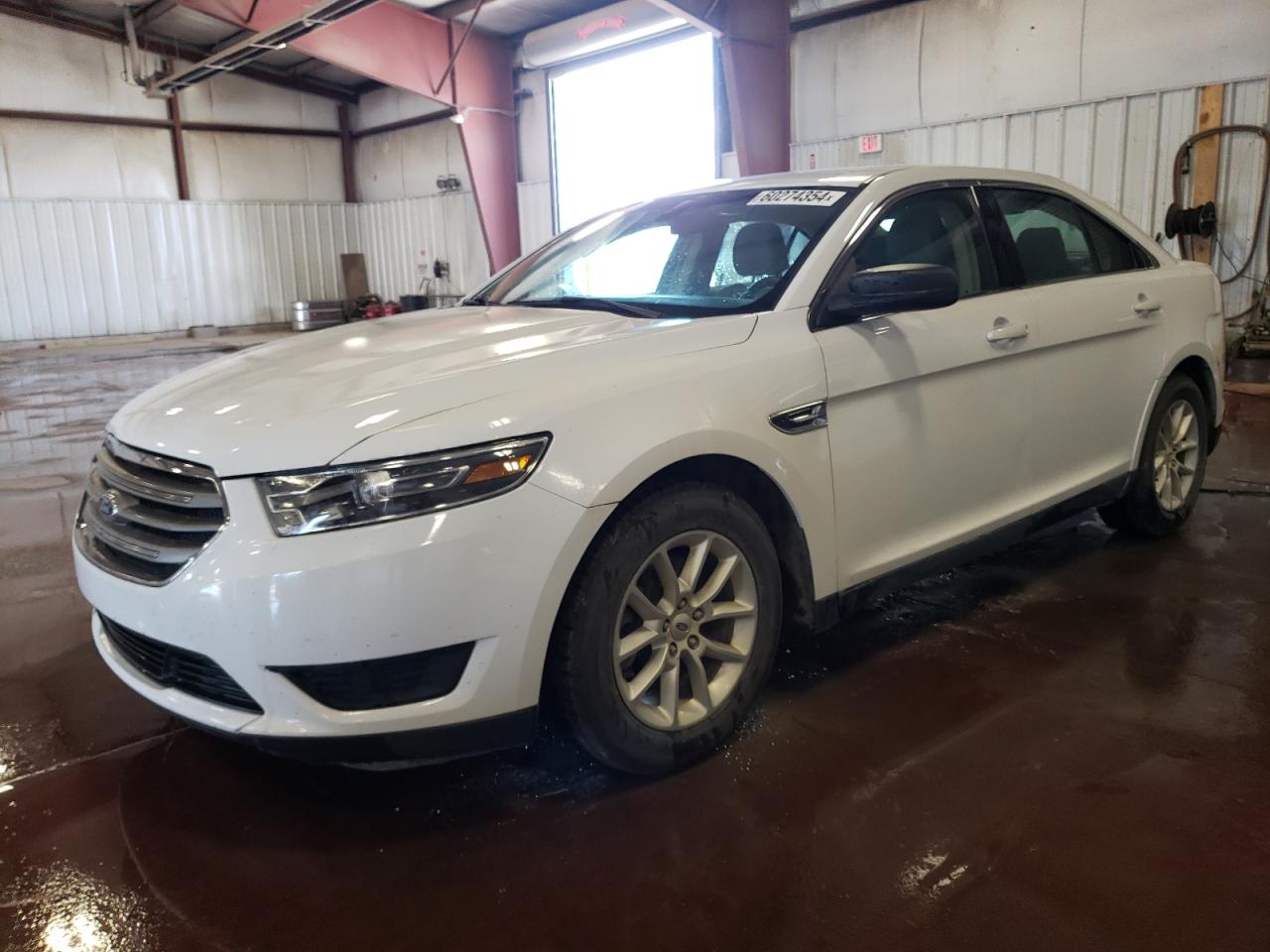 1FAHP2D88FG116031 2015 Ford Taurus Se