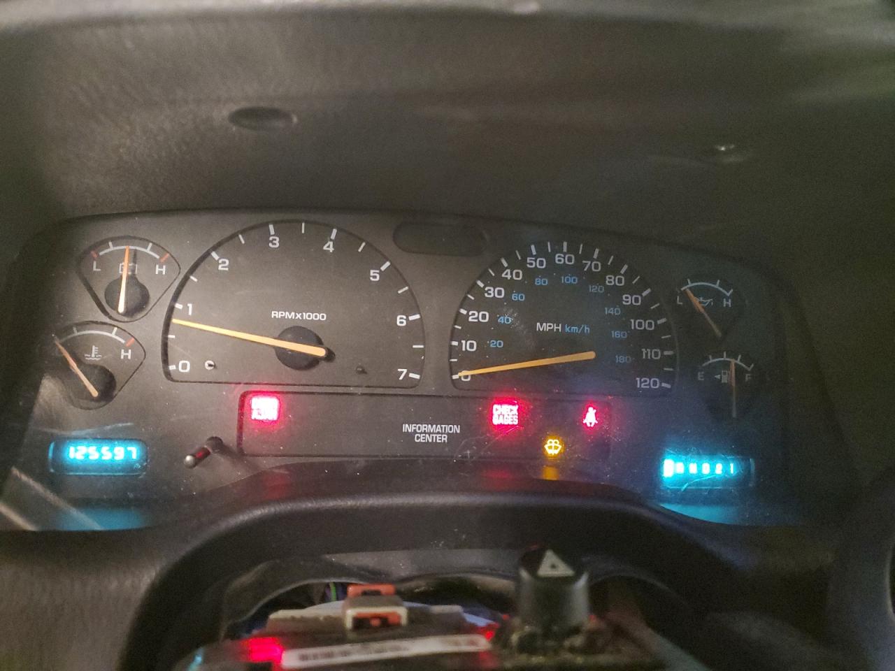 1D4HS58NX3F559814 2003 Dodge Durango Slt Plus