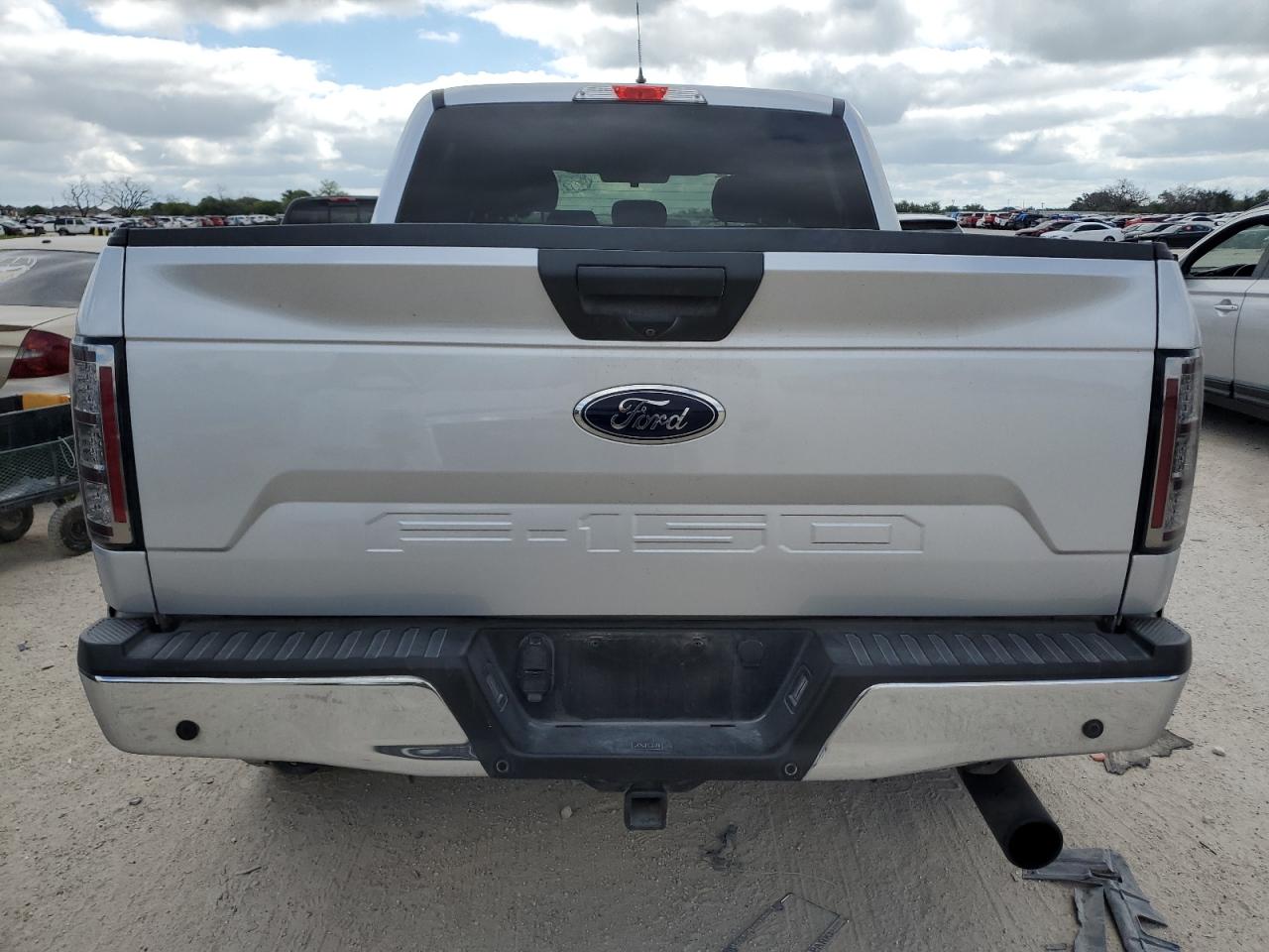 1FTEW1E55JKC97321 2018 Ford F150 Supercrew
