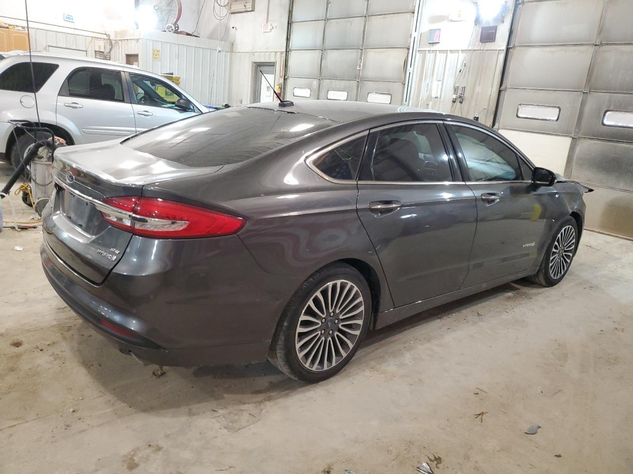 3FA6P0LU0HR163947 FORD FUSION 2017