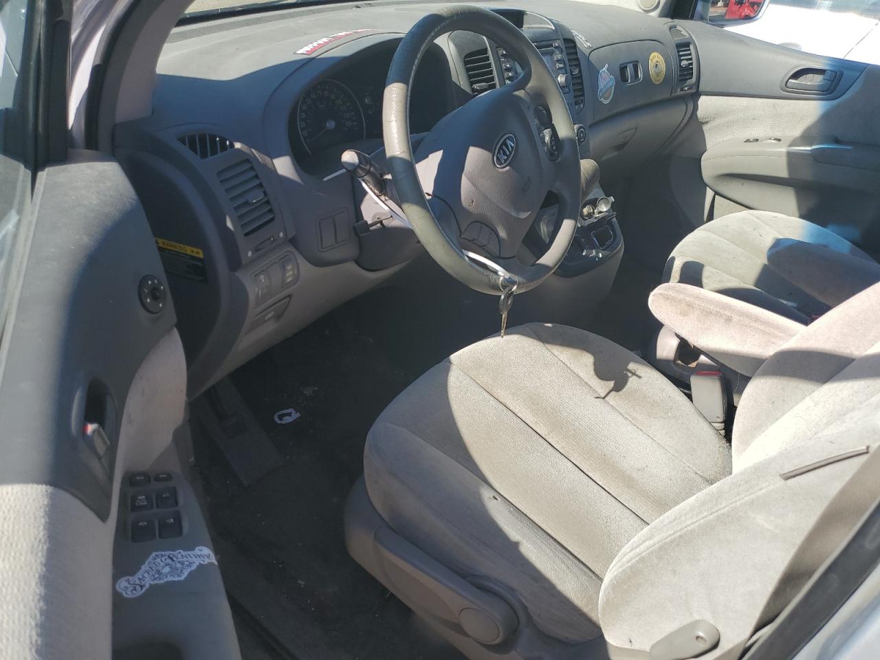 KNDMB233366079053 2006 Kia Sedona Ex