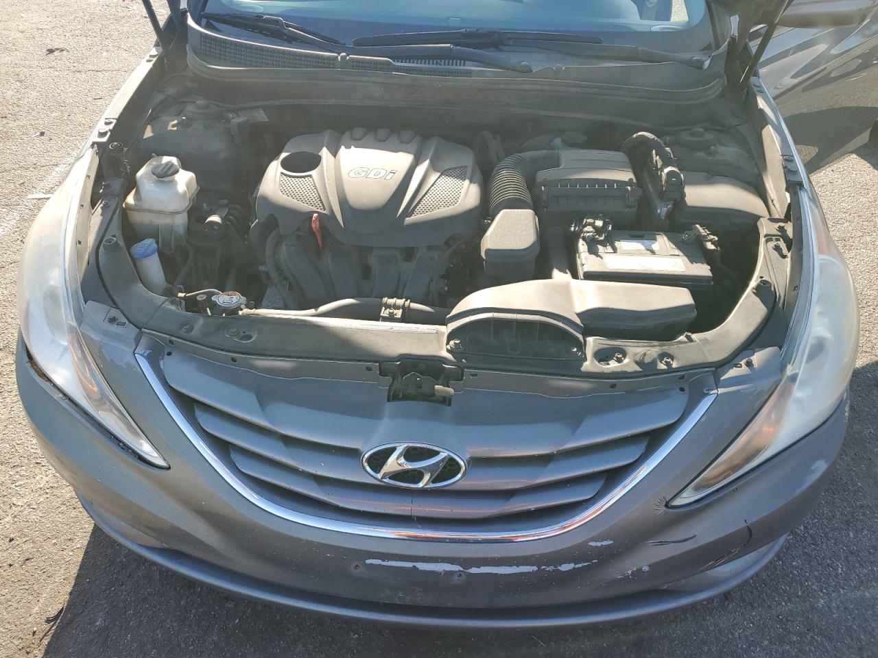 Lot #2774176356 2013 HYUNDAI SONATA GLS