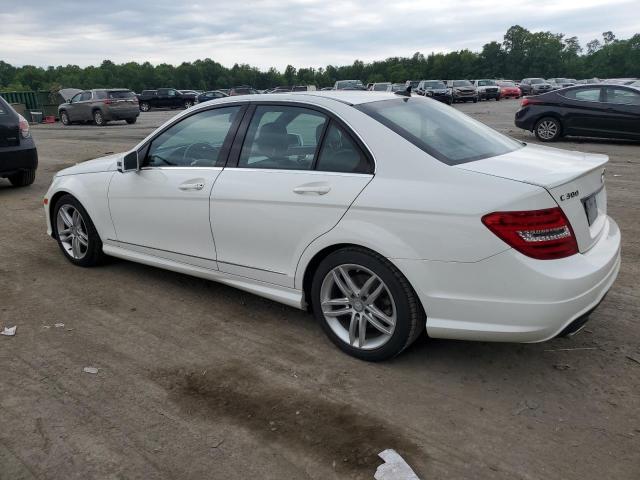 VIN WDDGF8AB5ER313355 2014 Mercedes-Benz C-Class, 3... no.2