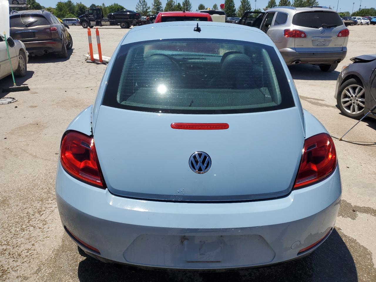 3VWF17ATXFM653575 2015 Volkswagen Beetle 1.8T