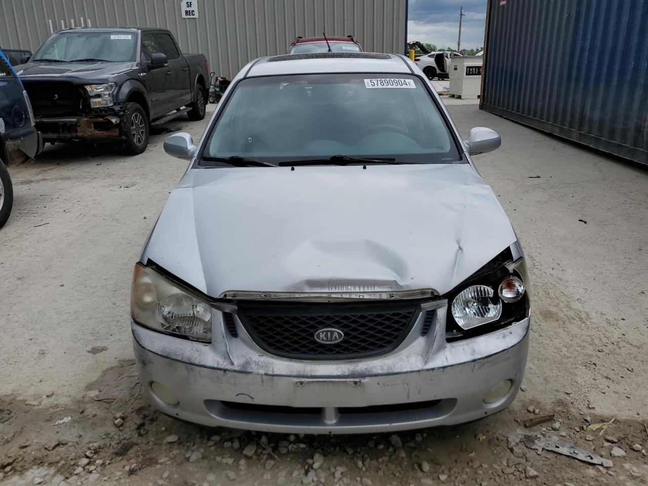 KNAFE161755140412 2005 Kia Spectra5