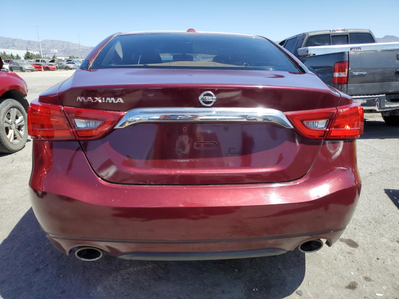 2017 Nissan Maxima 3.5S vin: 1N4AA6AP5HC374183