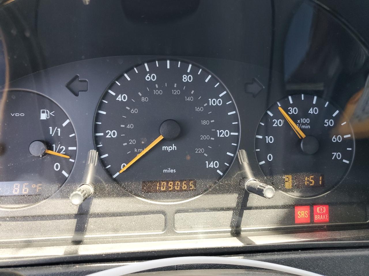 4JGAB54E01A239850 2001 Mercedes-Benz Ml 320