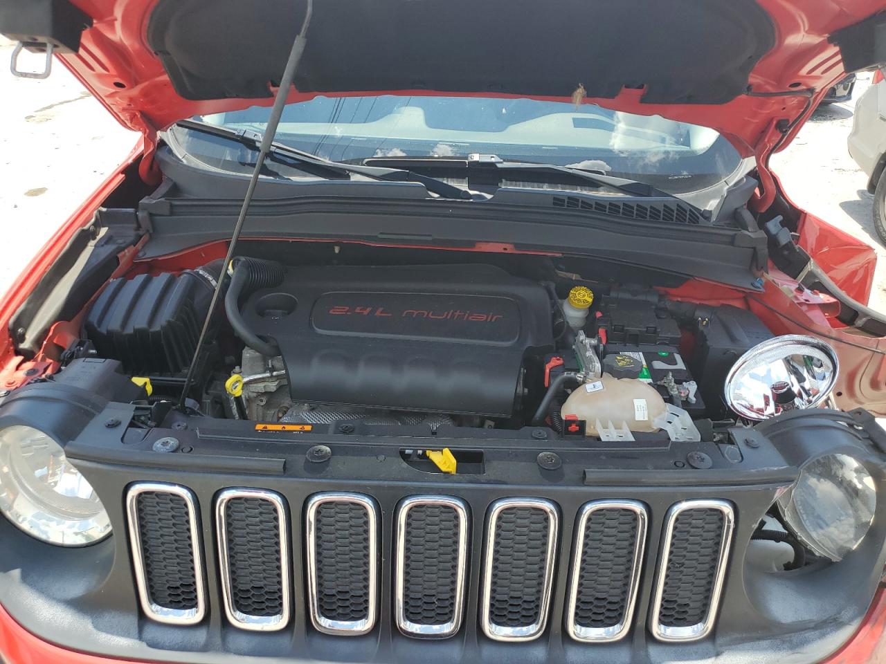 ZACCJBBT8GPC82194 2016 Jeep Renegade Latitude