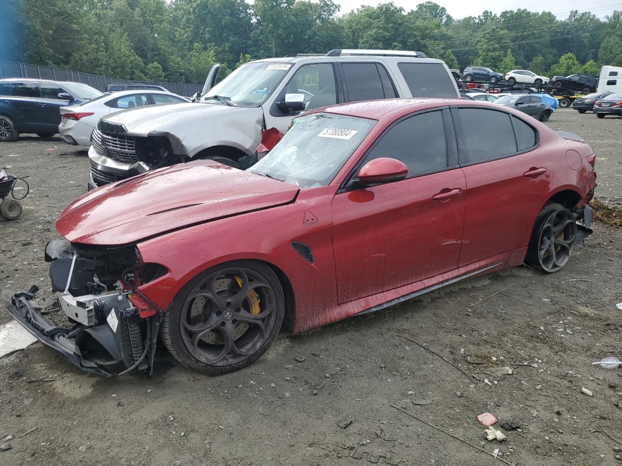 ZARFAEAV3H7559095 2017 Alfa Romeo Giulia Quadrifoglio