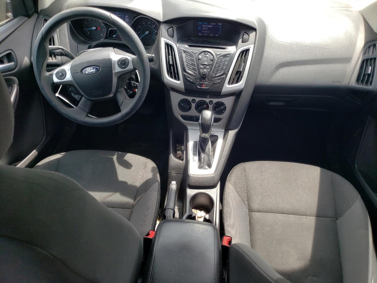 1FADP3F22EL127836 2014 Ford Focus Se