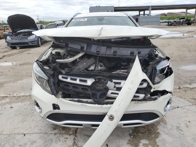 VIN WDCTG4EB5JJ407909 2018 MERCEDES-BENZ GLA-CLASS no.5