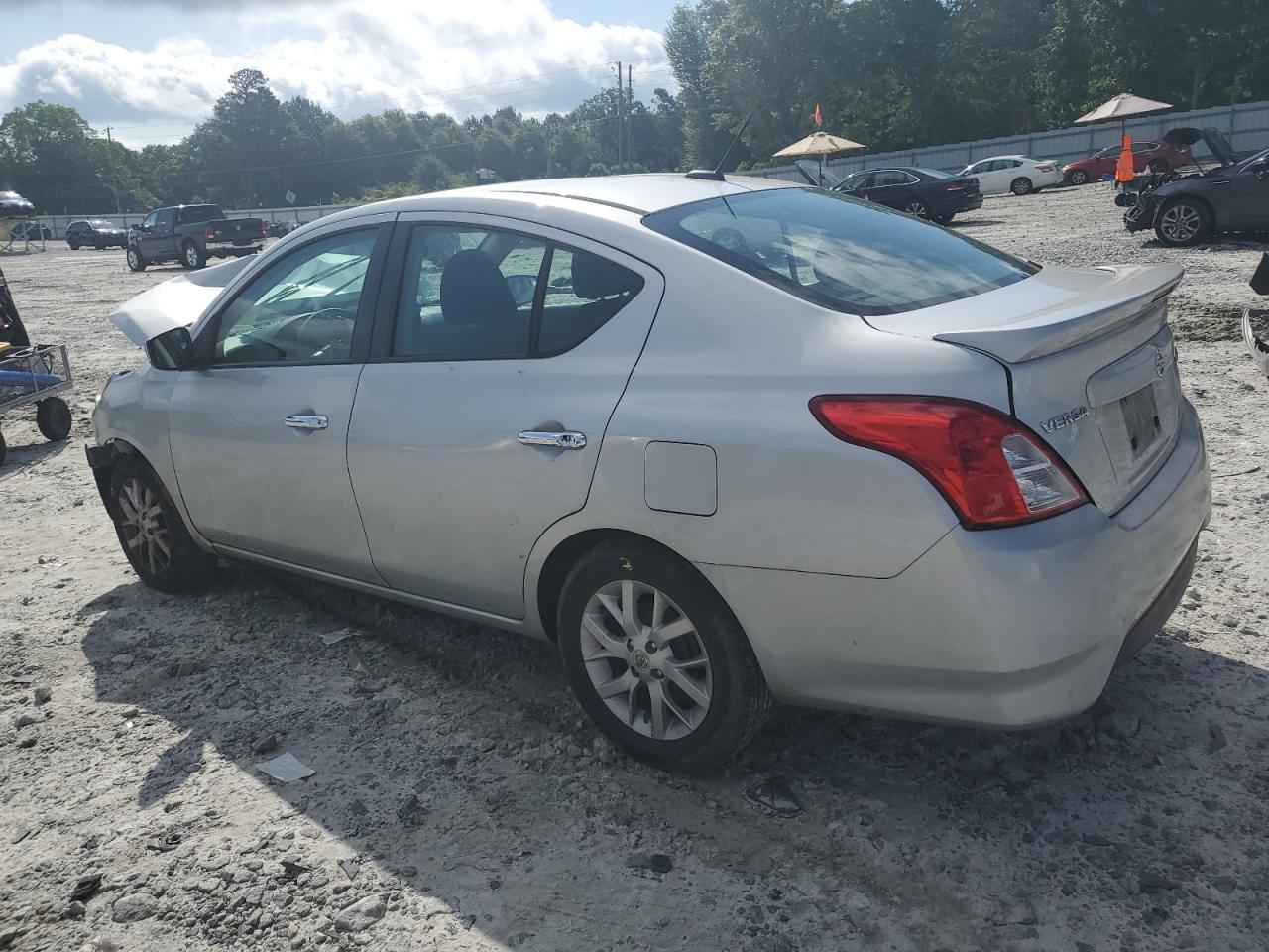 2018 Nissan Versa S vin: 3N1CN7AP6JL872404