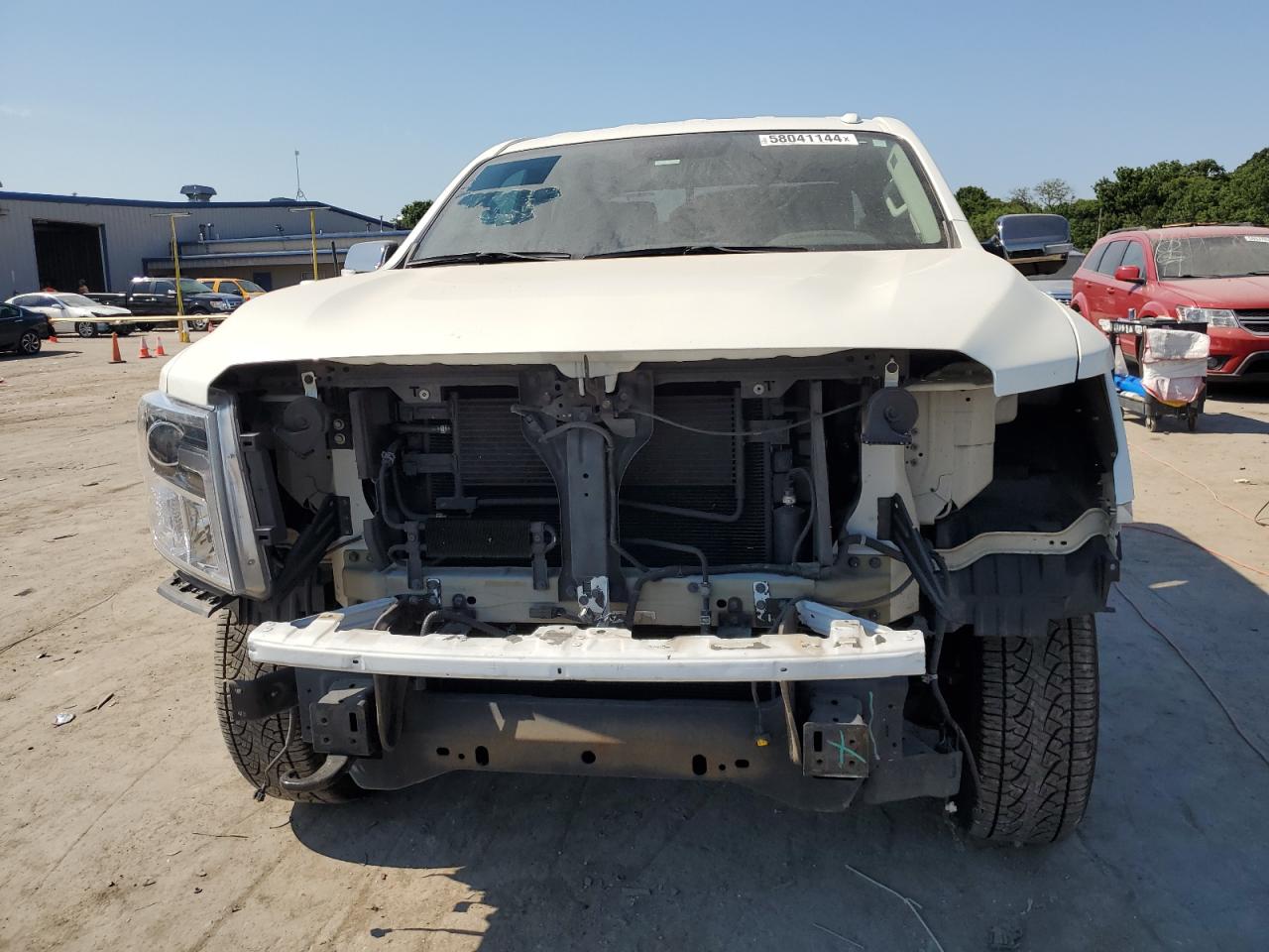 1N6AA1E51HN530579 2017 Nissan Titan Sv