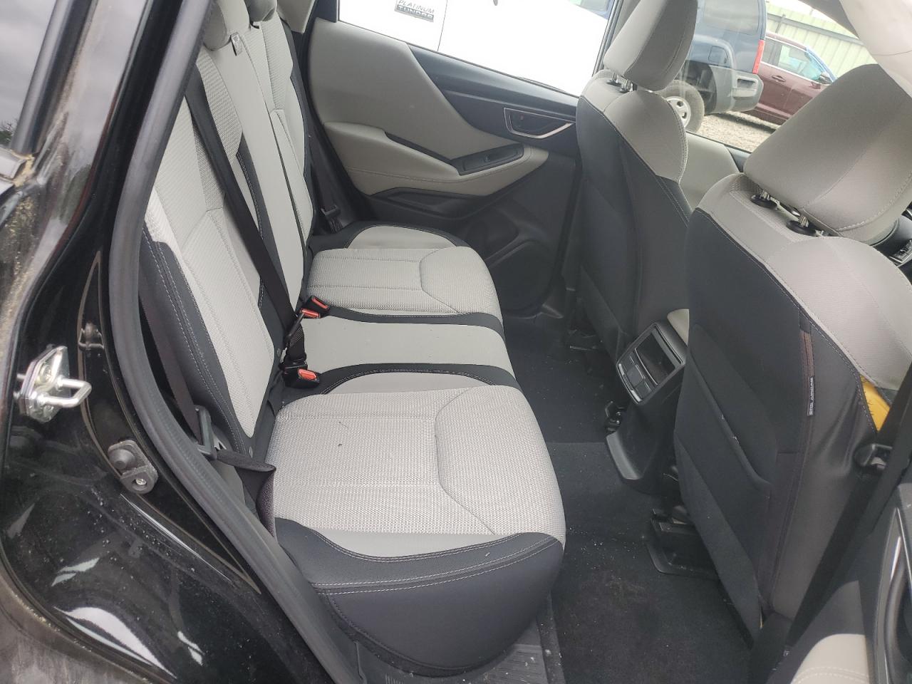 JF2SKACC7KH476606 2019 Subaru Forester