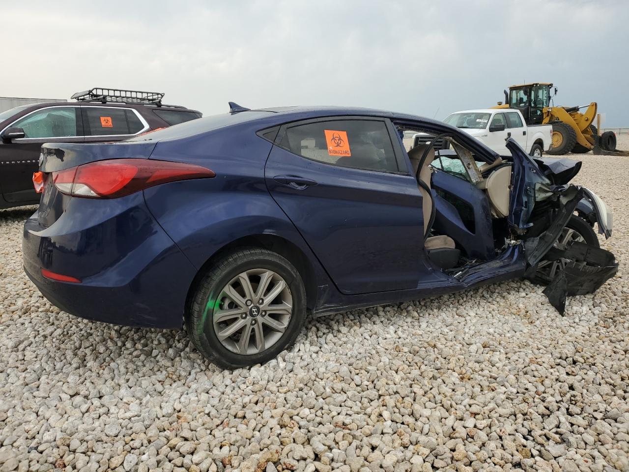 5NPDH4AE6EH470488 2014 Hyundai Elantra Se