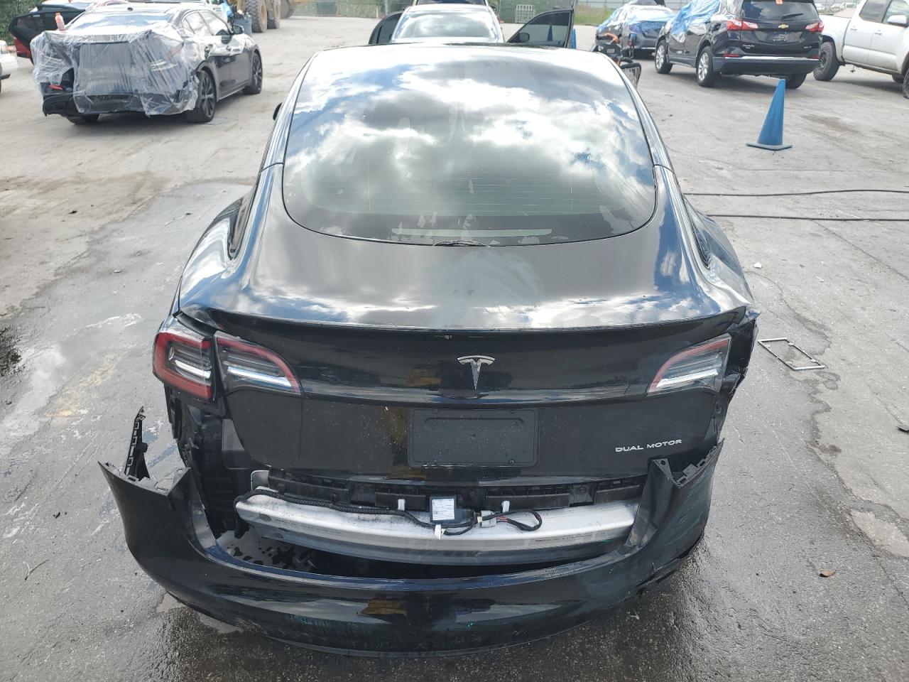 5YJ3E1EB9MF035643 2021 Tesla Model 3