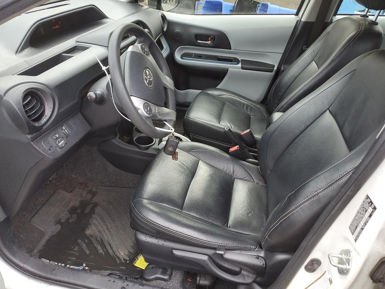 JTDKDTB34D1535905 2013 Toyota Prius C