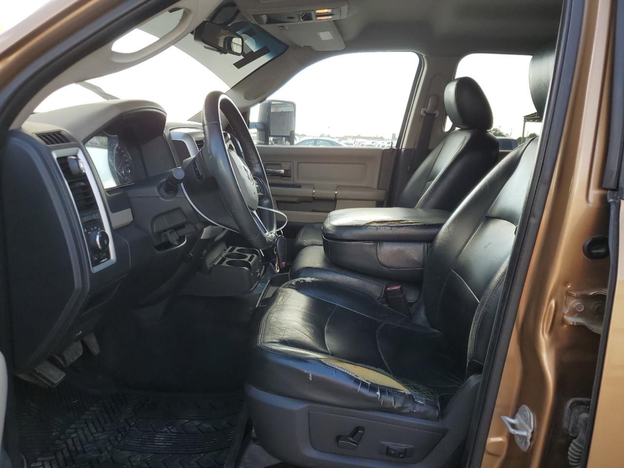 1C6RD7LT8CS163456 2012 Dodge Ram 1500 Slt