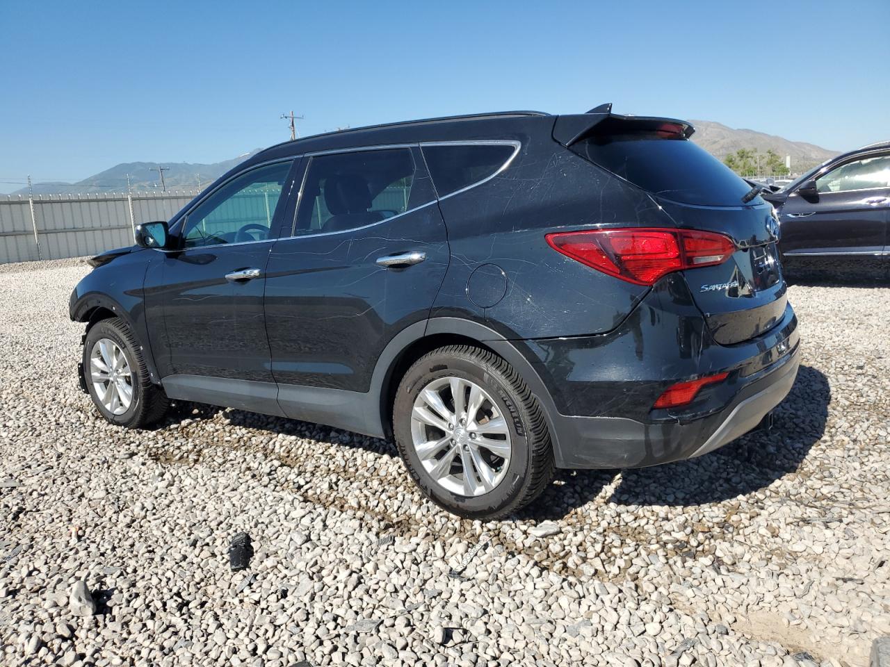 2018 Hyundai Santa Fe Sport vin: 5XYZUDLA4JG536758