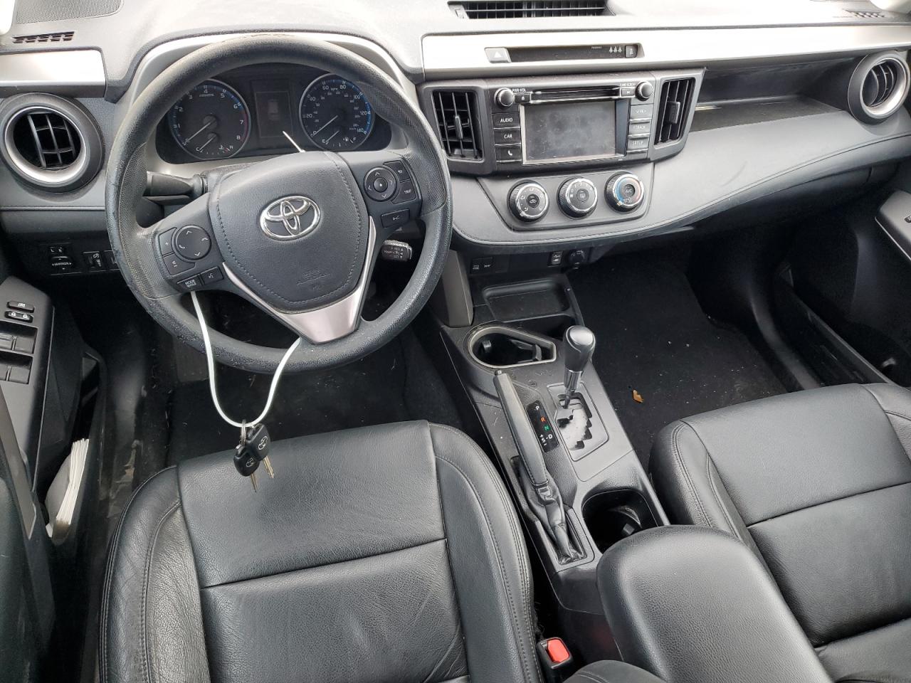 2018 Toyota Rav4 Le vin: 2T3ZFREV3JW420959