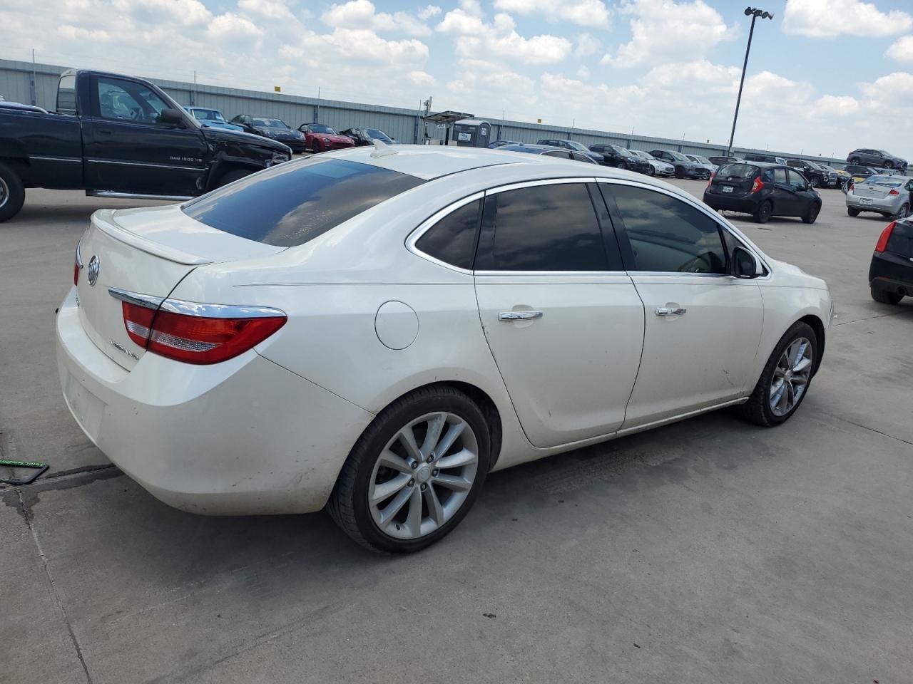 2012 Buick Verano vin: 1G4PS5SK2C4152892