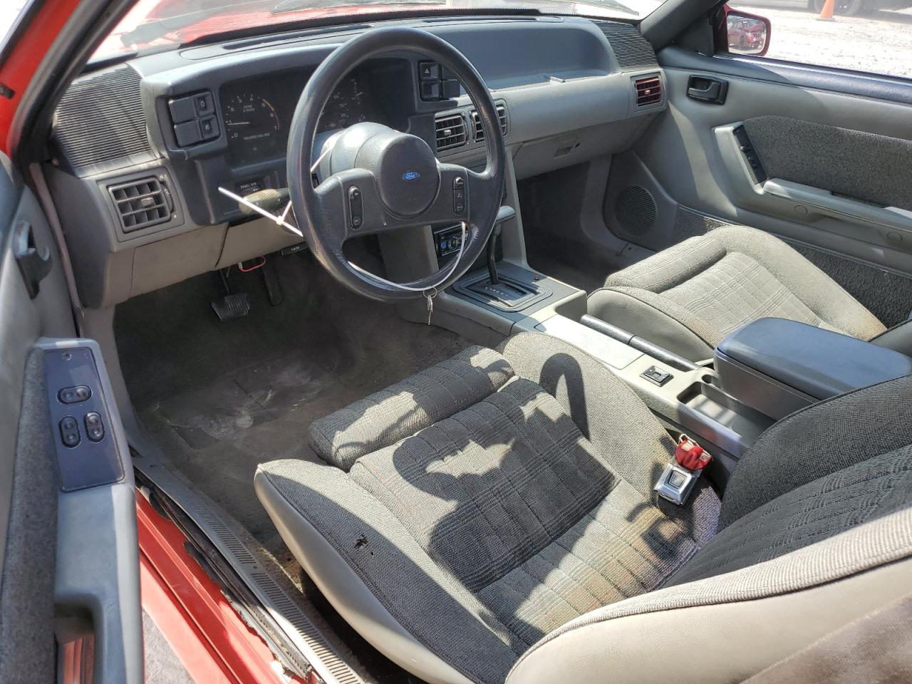 1FABP41E3KF132875 1989 Ford Mustang Lx