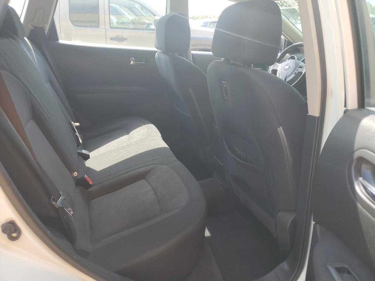 JN8AS5MV2CW389523 2012 Nissan Rogue S