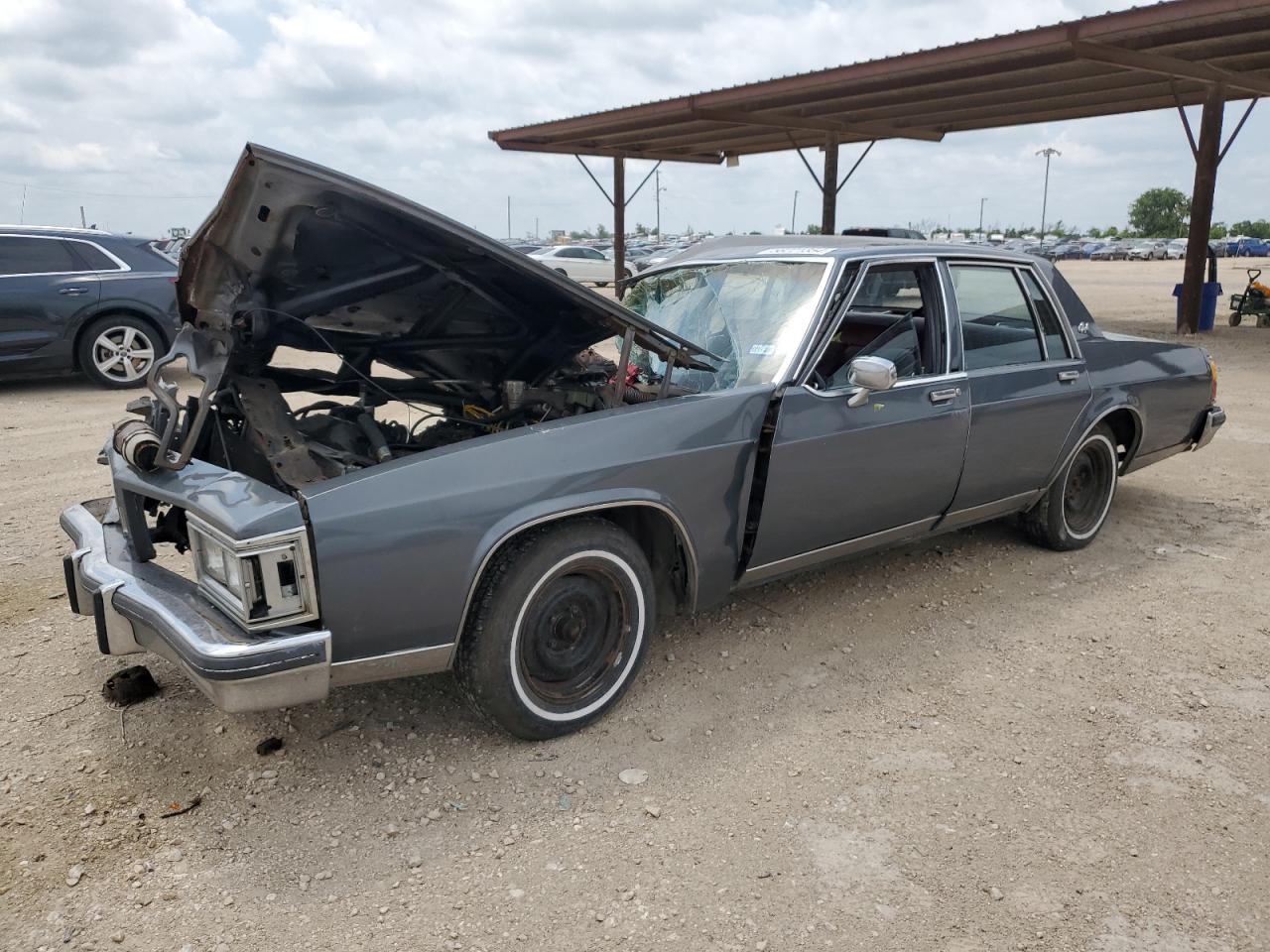 1G3BN69Y2F9017215 1985 Oldsmobile Delta 88 Royale