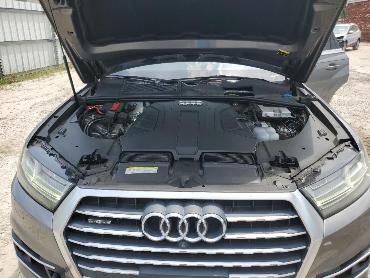 WA1LAAF76HD057998 2017 Audi Q7 Premium Plus