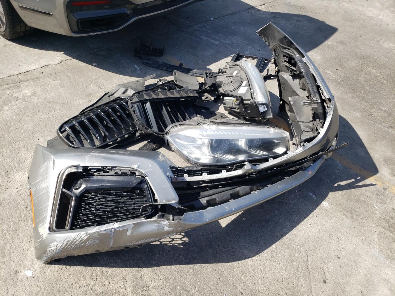 WBA7T2C03NCJ72670 2022 BMW 740 I