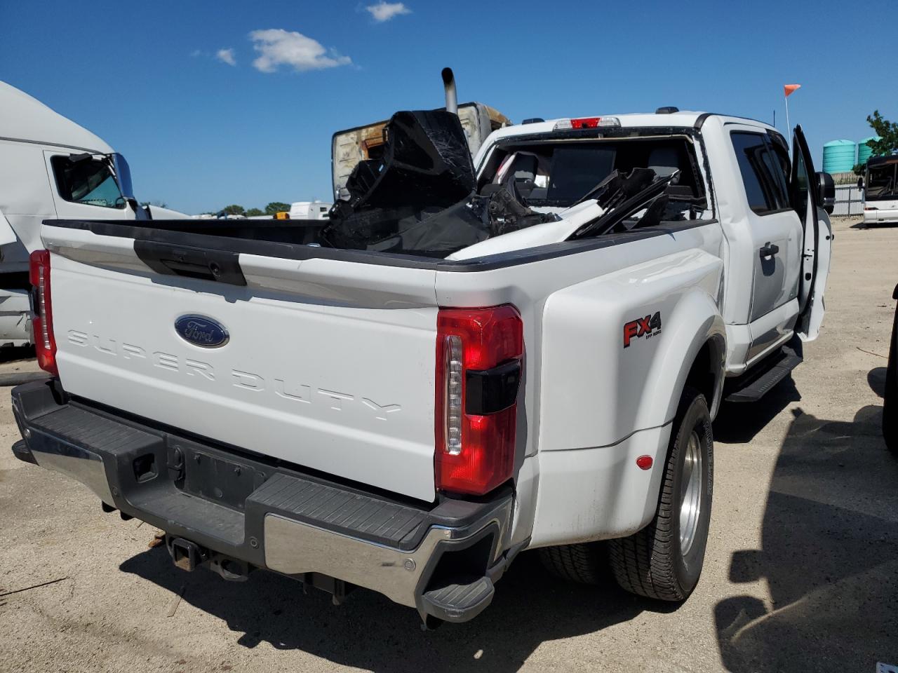 Lot #2826124765 2023 FORD F350 SUPER