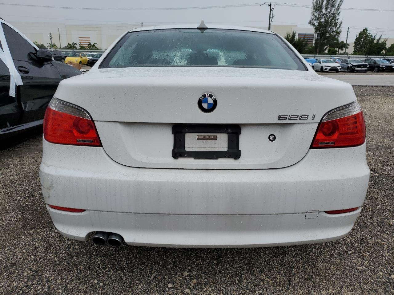 WBANU53598CT09505 2008 BMW 528 I