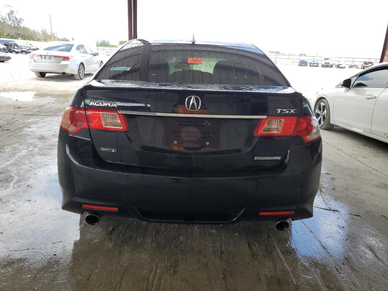 JH4CU2F85DC000525 2013 Acura Tsx Se