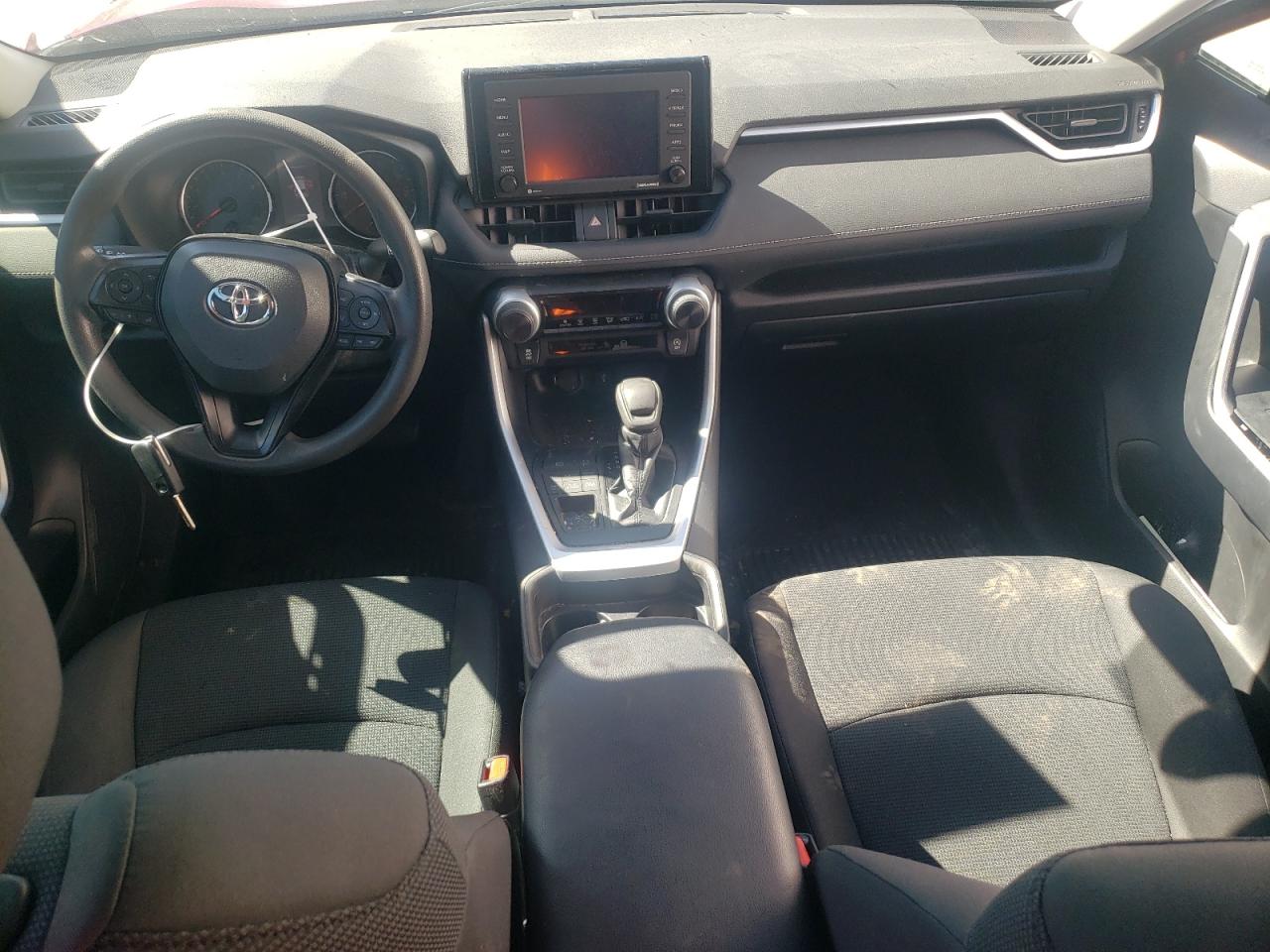 2T3F1RFV4LC139533 2020 Toyota Rav4 Le