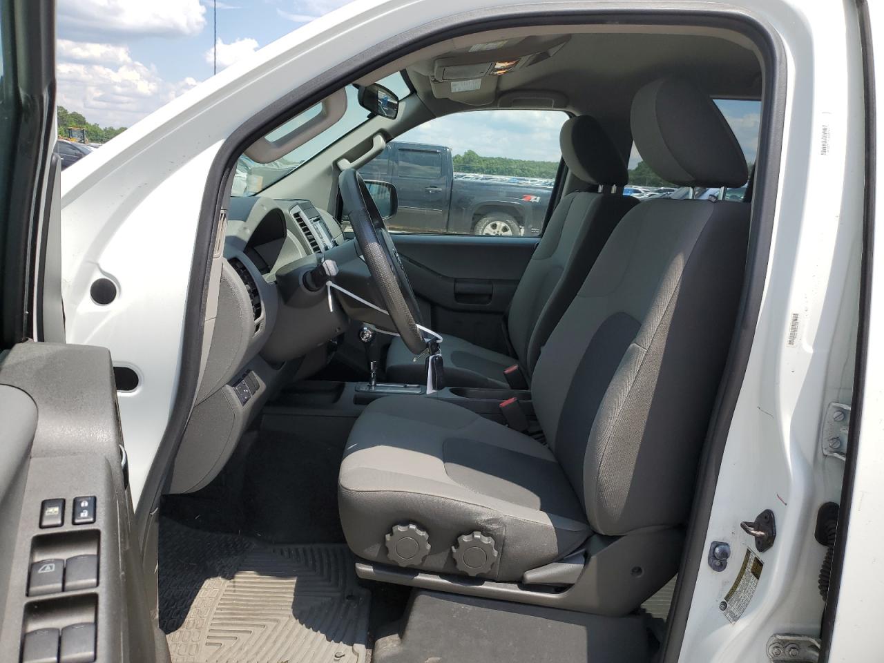 5N1AN0NWXFN660640 2015 Nissan Xterra X