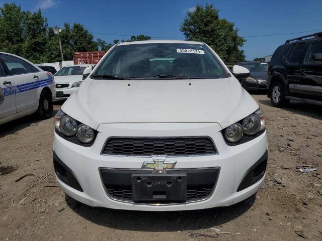 2015 Chevrolet Sonic Ls VIN: 1G1JA5SG2F4115749 Lot: 50022174