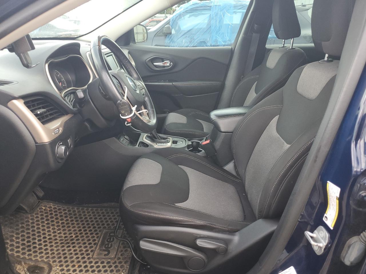 1C4PJLAB0EW163491 2014 Jeep Cherokee Sport