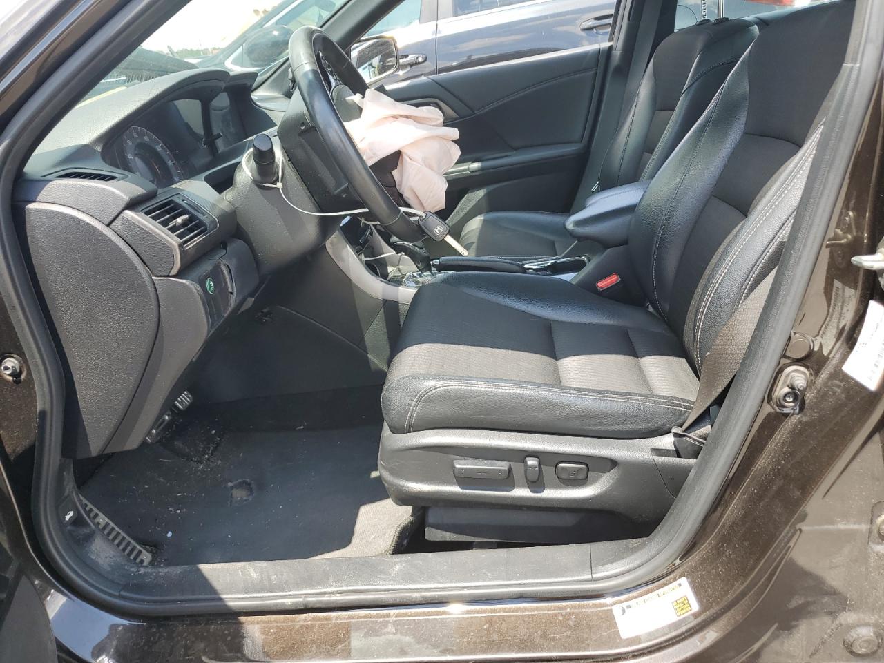 1HGCR2F56GA236207 HONDA ACCORD 2016