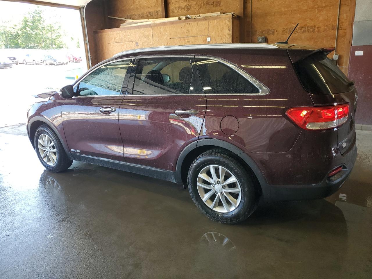 2018 Kia Sorento Lx vin: 5XYPGDA57JG417137