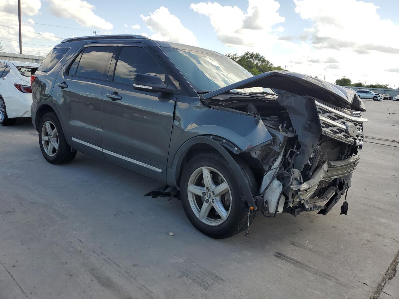 1FM5K7D85JGA97726 FORD EXPLORER 2018